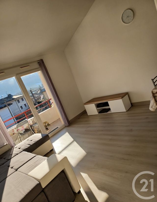 Appartement T2 à louer - 2 pièces - 42.07 m2 - CLUSES - 74 - RHONE-ALPES - Century 21 Patrimoine Rochois