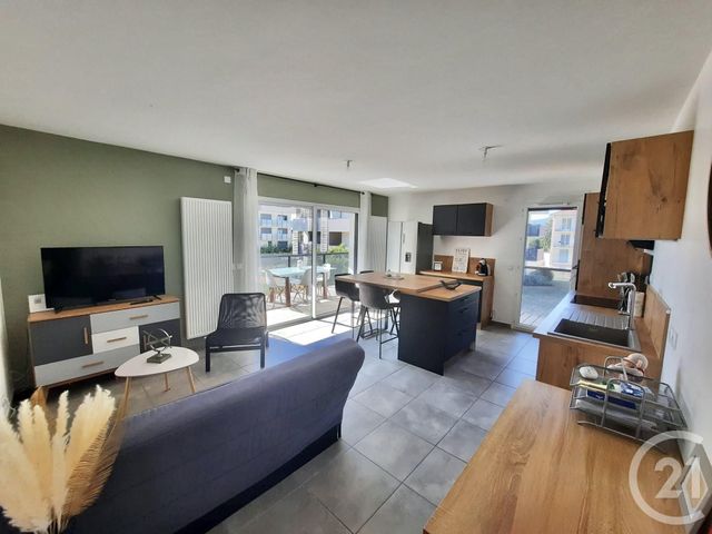 Appartement T3 à louer - 3 pièces - 61.89 m2 - ST PIERRE EN FAUCIGNY - 74 - RHONE-ALPES - Century 21 Patrimoine Rochois