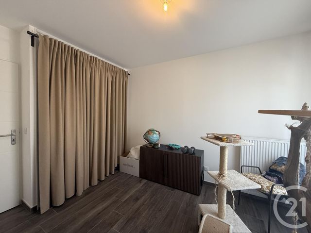 Appartement T3 à louer - 3 pièces - 63.68 m2 - ST PIERRE EN FAUCIGNY - 74 - RHONE-ALPES - Century 21 Patrimoine Rochois