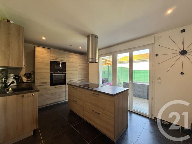 Appartement F3 bis à louer - 4 pièces - 73.0 m2 - ST PIERRE EN FAUCIGNY - 74 - RHONE-ALPES - Century 21 Patrimoine Rochois