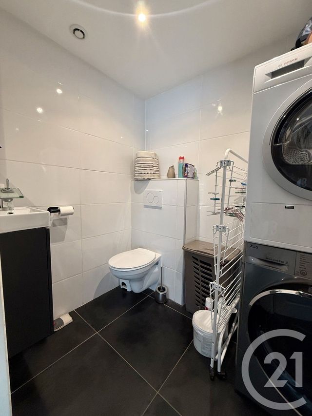 Appartement F3 bis à louer - 4 pièces - 73.0 m2 - ST PIERRE EN FAUCIGNY - 74 - RHONE-ALPES - Century 21 Patrimoine Rochois