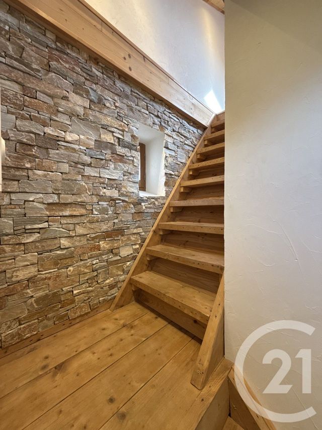 Appartement F2 bis à louer - 2 pièces - 57.14 m2 - ST LAURENT - 74 - RHONE-ALPES - Century 21 Patrimoine Rochois