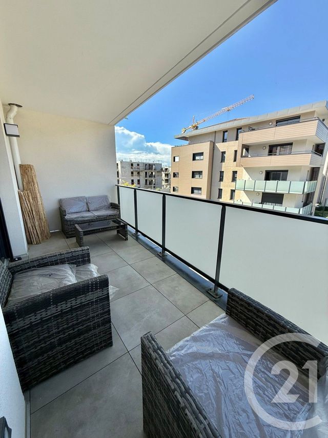 Appartement T2 à louer - 2 pièces - 43.99 m2 - ST PIERRE EN FAUCIGNY - 74 - RHONE-ALPES - Century 21 Patrimoine Rochois