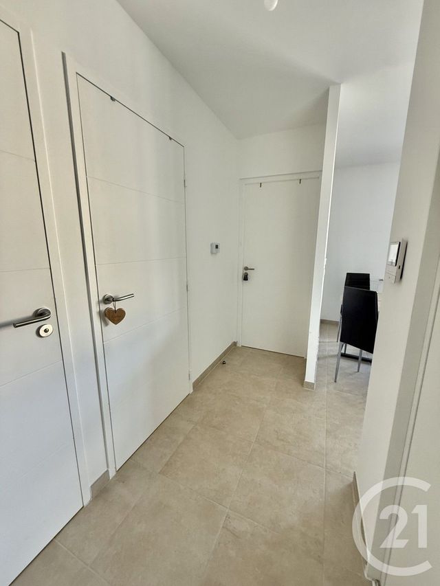 Appartement T2 à louer - 2 pièces - 43.99 m2 - ST PIERRE EN FAUCIGNY - 74 - RHONE-ALPES - Century 21 Patrimoine Rochois