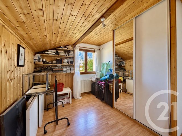maison à vendre - 5 pièces - 111.0 m2 - ST PIERRE EN FAUCIGNY - 74 - RHONE-ALPES - Century 21 Patrimoine Rochois