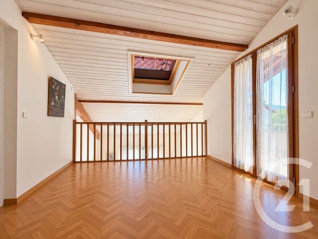 maison à vendre - 5 pièces - 111.0 m2 - ST PIERRE EN FAUCIGNY - 74 - RHONE-ALPES - Century 21 Patrimoine Rochois