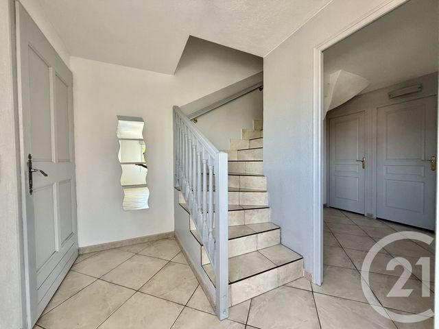Appartement T3 à louer - 3 pièces - 77.06 m2 - AMANCY - 74 - RHONE-ALPES - Century 21 Patrimoine Rochois
