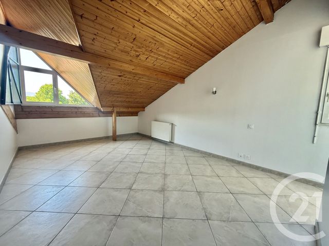 Appartement T3 à louer - 3 pièces - 77.06 m2 - AMANCY - 74 - RHONE-ALPES - Century 21 Patrimoine Rochois