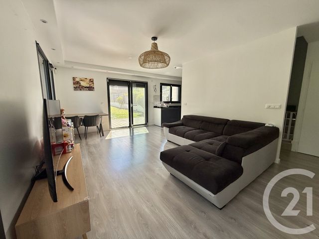 maison à louer - 5 pièces - 80.24 m2 - ST PIERRE EN FAUCIGNY - 74 - RHONE-ALPES - Century 21 Patrimoine Rochois