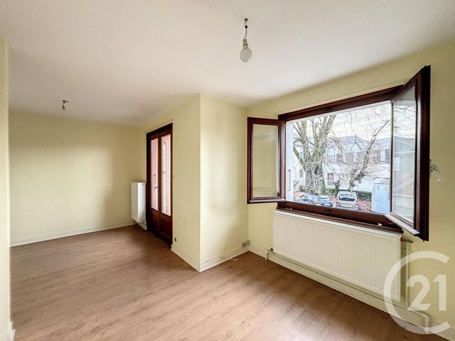 maison à vendre - 3 pièces - 50.8 m2 - ST PIERRE EN FAUCIGNY - 74 - RHONE-ALPES - Century 21 Patrimoine Rochois
