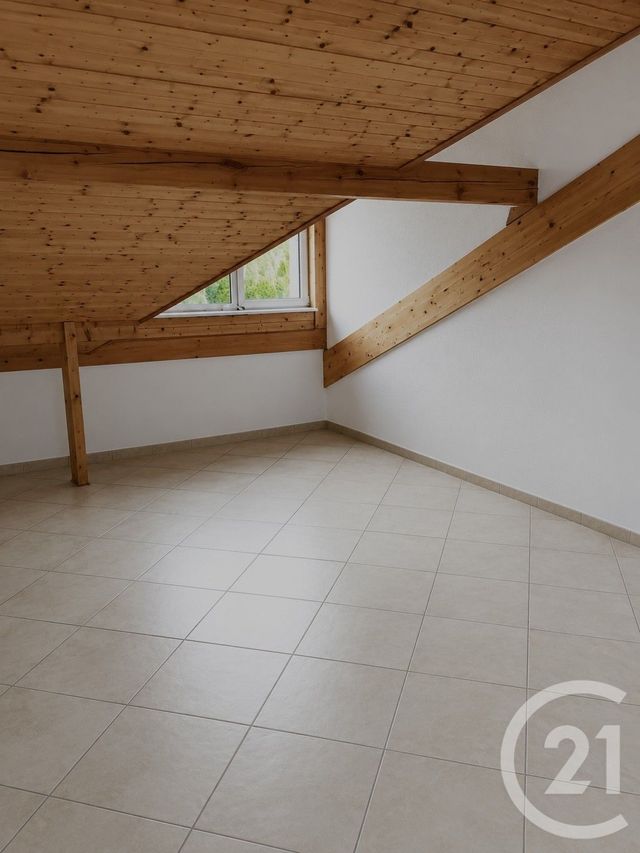 Appartement T3 à louer - 3 pièces - 78.39 m2 - AMANCY - 74 - RHONE-ALPES - Century 21 Patrimoine Rochois