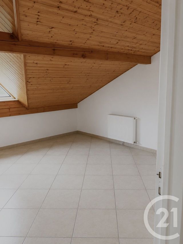 Appartement T3 à louer - 3 pièces - 78.39 m2 - AMANCY - 74 - RHONE-ALPES - Century 21 Patrimoine Rochois
