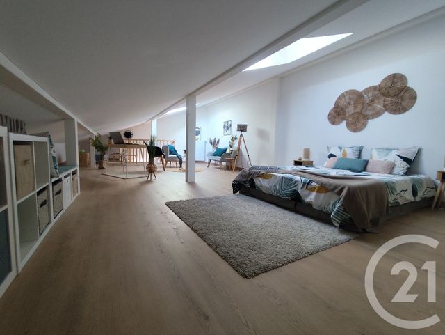 Appartement F4 à vendre - 4 pièces - 86.0 m2 - ST PIERRE EN FAUCIGNY - 74 - RHONE-ALPES - Century 21 Patrimoine Rochois