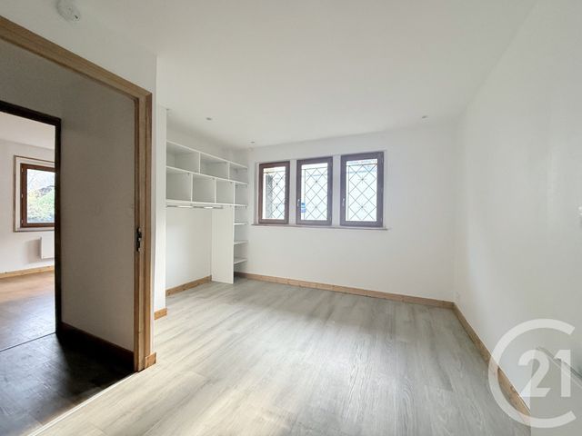 Appartement T4 à vendre - 4 pièces - 97.5 m2 - SCIONZIER - 74 - RHONE-ALPES - Century 21 Patrimoine Rochois