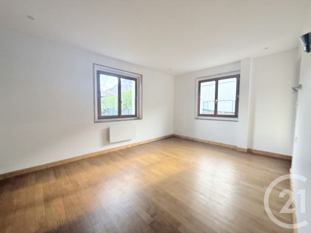 Appartement T4 à vendre - 4 pièces - 97.5 m2 - SCIONZIER - 74 - RHONE-ALPES - Century 21 Patrimoine Rochois