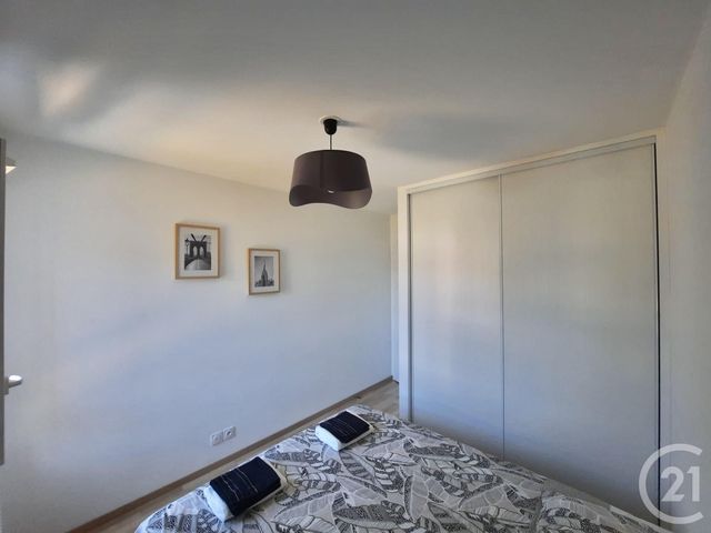 Appartement T3 à louer - 3 pièces - 61.89 m2 - ST PIERRE EN FAUCIGNY - 74 - RHONE-ALPES - Century 21 Patrimoine Rochois