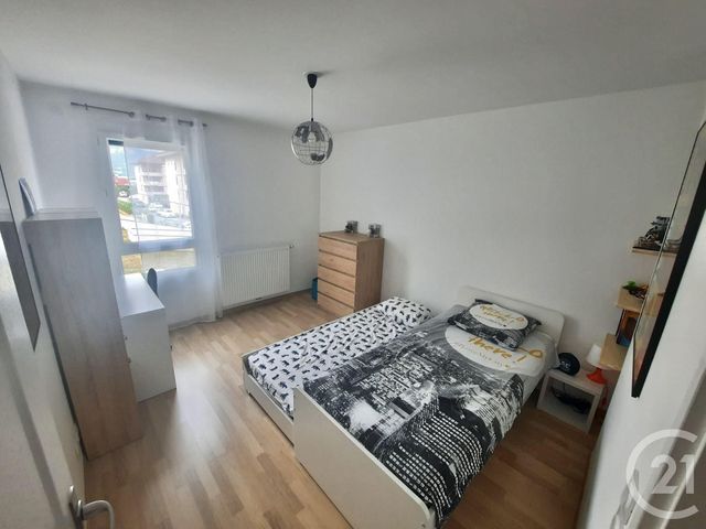 Appartement T3 à louer - 3 pièces - 61.89 m2 - ST PIERRE EN FAUCIGNY - 74 - RHONE-ALPES - Century 21 Patrimoine Rochois