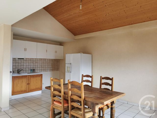 Appartement F3 à vendre - 3 pièces - 80.63 m2 - THYEZ - 74 - RHONE-ALPES - Century 21 Patrimoine Rochois