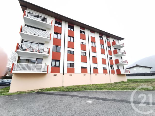 Appartement F4 à vendre - 4 pièces - 80.07 m2 - ST PIERRE EN FAUCIGNY - 74 - RHONE-ALPES - Century 21 Patrimoine Rochois
