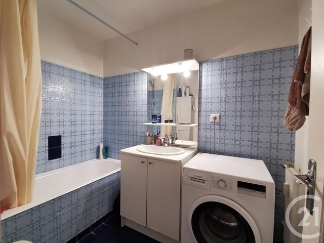 Appartement F4 à vendre - 4 pièces - 80.07 m2 - ST PIERRE EN FAUCIGNY - 74 - RHONE-ALPES - Century 21 Patrimoine Rochois